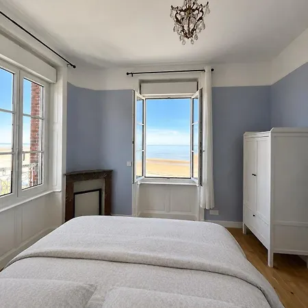 La Muguette - Charming House By The Sea Villa