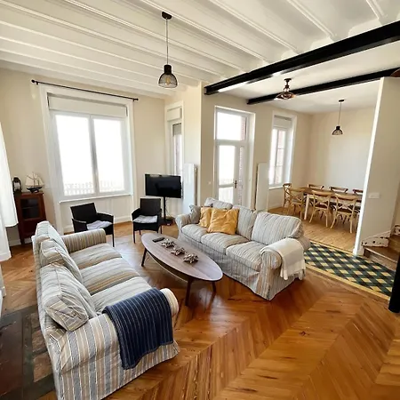 La Muguette - Charming House By The Sea Villa