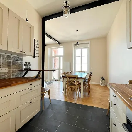 La Muguette - Charming House By The Sea Villa *